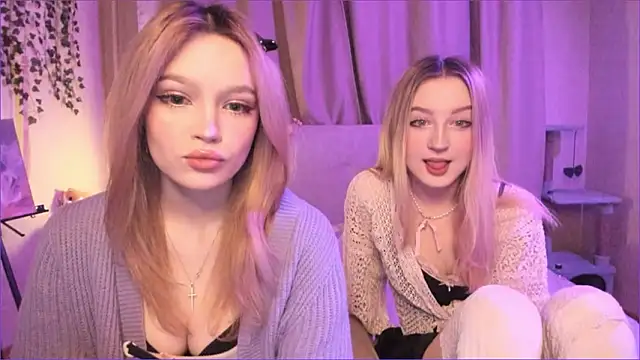 Snapshot of margorazentals chatting on 02.01.26 margorazentals online show from 02.01.26