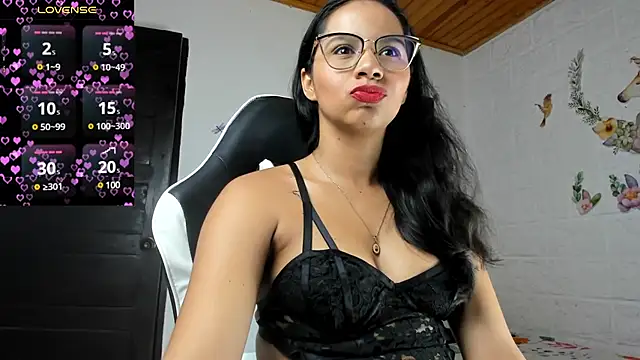 alisson hoffman05 online show from 03.02.25