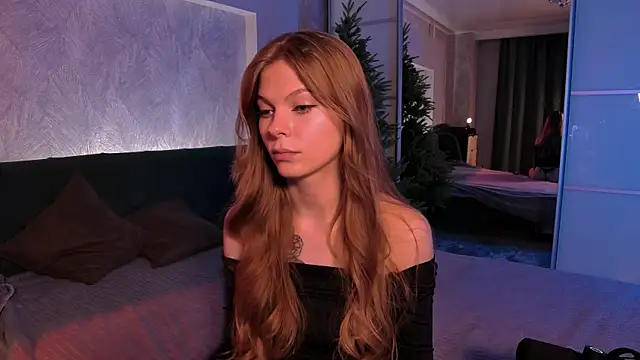 rosy black  online show from 11.26.25