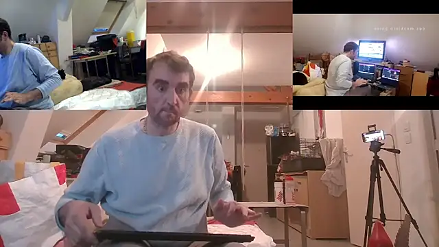 Snapshot of Mastersanges chatting on 09.17.25 Mastersanges online show from 09.17.25