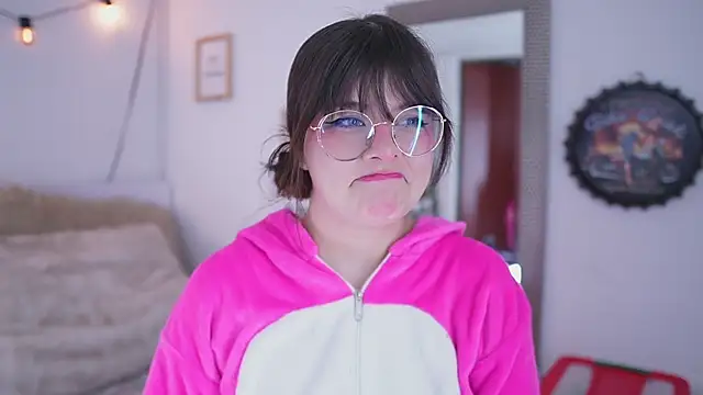 Neekito  online show from 02.12.25