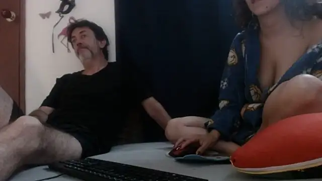 jeans and emma online show from 03.17.25