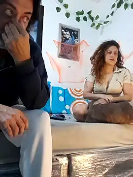 jeans and emma online show from 10.25.25