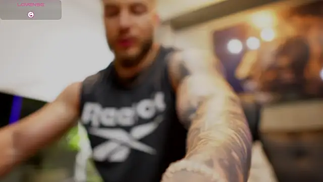 David blake  online show from 10.05.25