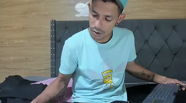 guyeifmaxiro online show from 02.08.25