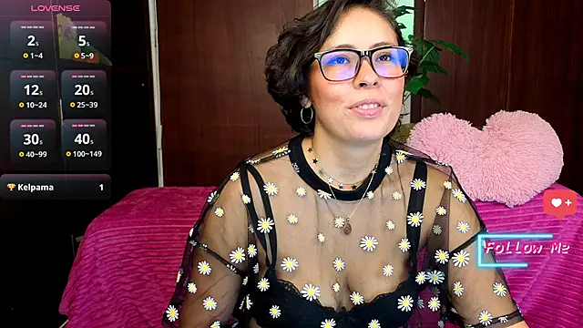 sophia dumont online show from 03.04.25