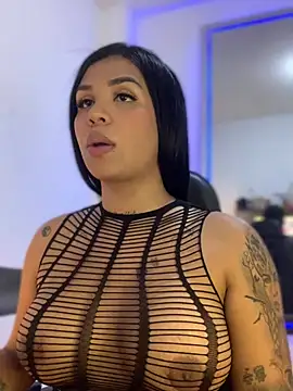 tinalove7 online show from 04.29.26