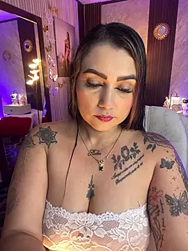Snapshot of Madissonlove_1 chatting on 07.18.26 Madissonlove 1 online show from 07.18.26