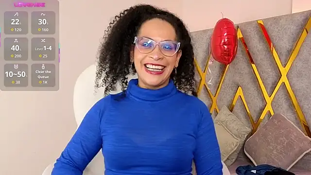 Cintiia Holmes online show from 03.08.26