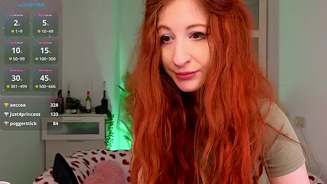 Snapshot of Katy_diamond_ chatting on 02.26.25 Katy diamond online show from 02.26.25