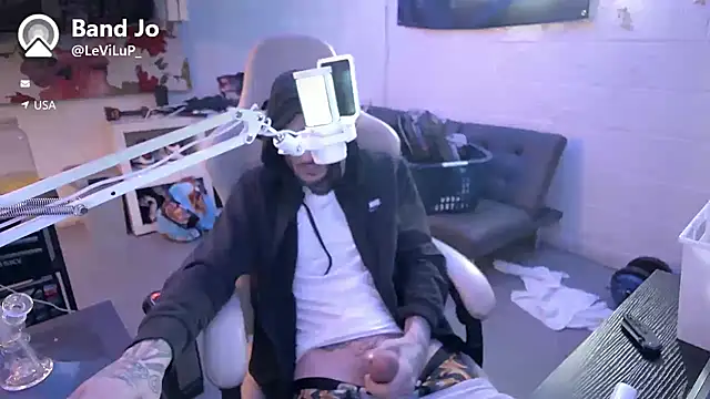 BadJewfucks online show from 02.07.26