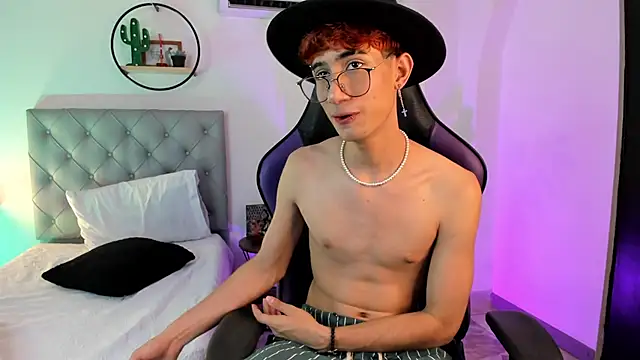 NovaaWheler online show from 03.20.25