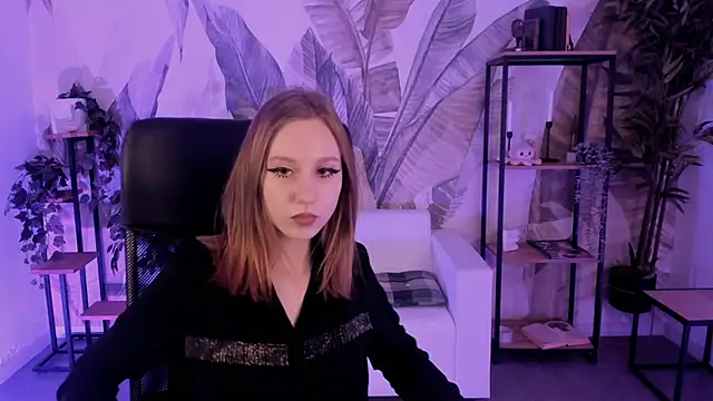 DariaTate online show from 03.20.25