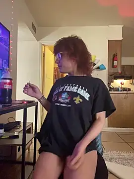 Snapshot of grassXass420 chatting on 03.17.25 grassXass420 online show from 03.17.25