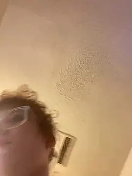 Snapshot of grassXass420 chatting on 03.20.25 grassXass420 online show from 03.20.25