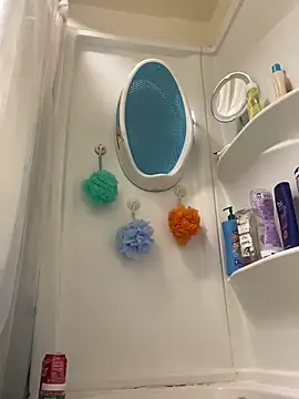 Snapshot of grassXass420 chatting on 10.28.25 grassXass420 online show from 10.28.25