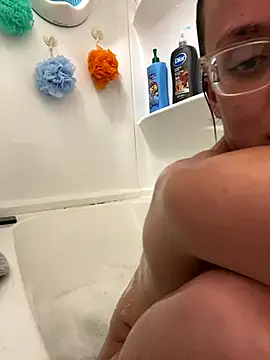 Snapshot of grassXass420 chatting on 10.29.25 grassXass420 online show from 10.29.25