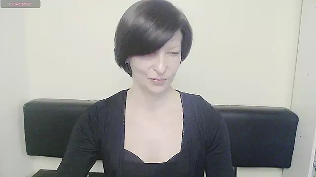  AngeliaFlow  online show from 02.13.25