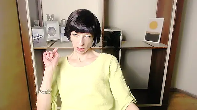  AngeliaFlow  online show from 09.13.25