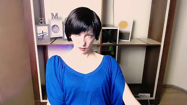  AngeliaFlow  online show from 12.18.25