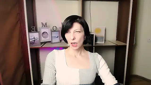  AngeliaFlow  online show from 01.16.26