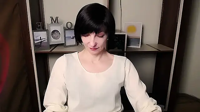  AngeliaFlow  online show from 01.18.26