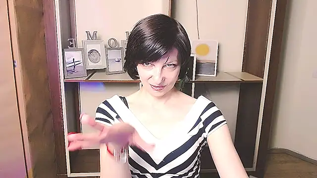  AngeliaFlow  online show from 04.23.26