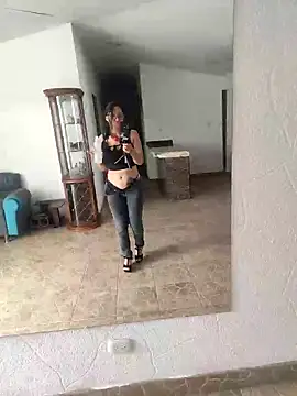 isabella beauty 01 online show from 03.13.25