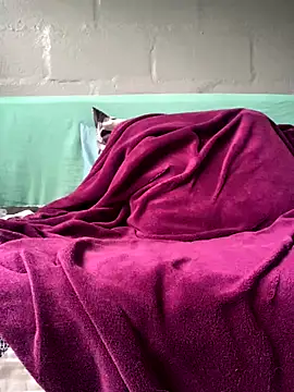 Snapshot of Uncleuncutmushroom chatting on 09.10.25 Uncleuncutmushroom online show from 09.10.25