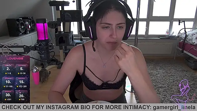 Gamergirl-Linela online show from 09.22.25