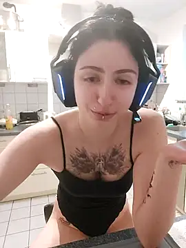 Gamergirl-Linela online show from 04.27.26