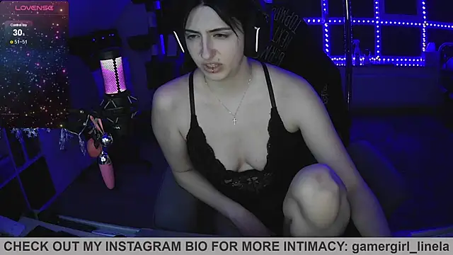 Snapshot of Gamergirl-Linela chatting on 05.14.26 Gamergirl-Linela online show from 05.14.26