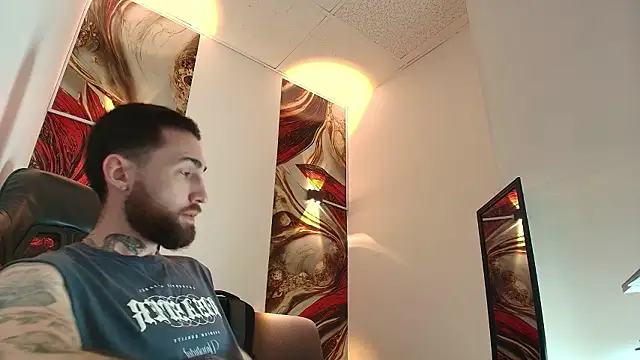 Luke davis01 online show from 02.12.26