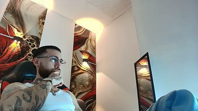 Luke davis01 online show from 06.23.26