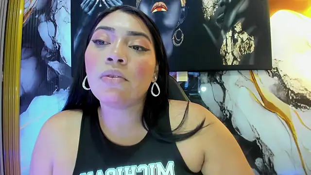 Sophia Brunett online show from 11.08.25