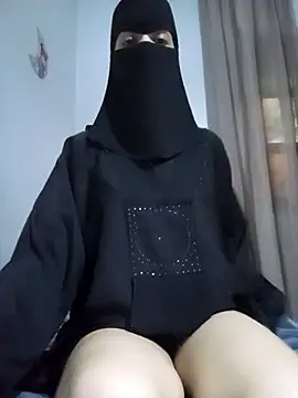 Snapshot of Milan-88 chatting on 03.13.26 Milan-88 online show from 03.13.26