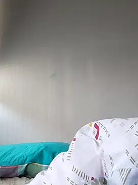 Snapshot of MaiPandora chatting on 10.01.25 MaiPandora online show from 10.01.25