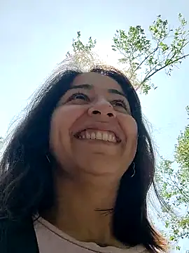 Snapshot of MaiPandora chatting on 10.09.25 MaiPandora online show from 10.09.25