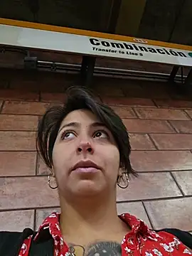 Snapshot of MaiPandora chatting on 02.27.26 MaiPandora online show from 02.27.26