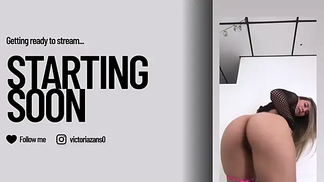 Vickyallien online show from 03.17.25