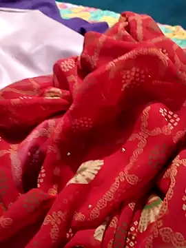 Snapshot of simrun70 chatting on 02.19.25 simrun70 online show from 02.19.25