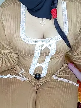 Snapshot of Malika-697 chatting on 01.07.26 Malika-697 online show from 01.07.26