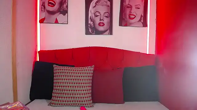 Tiana Ebony18 online show from 07.26.26