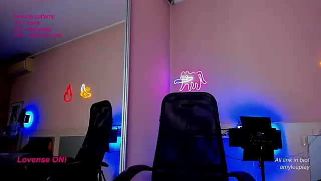 AmyLeeplay online show from 03.12.25