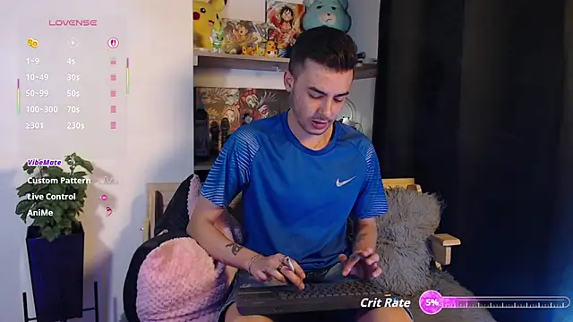 Snapshot of kyle_clint07 chatting on 09.28.25 kyle clint07 online show from 09.28.25