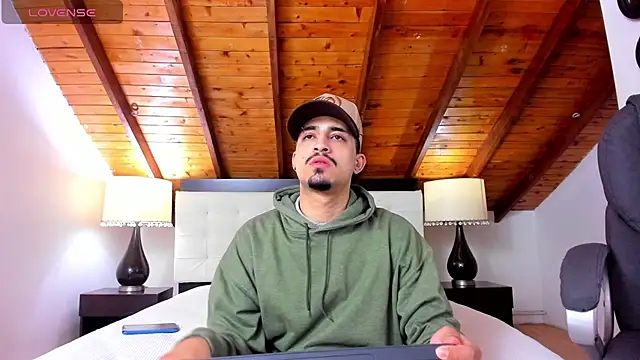 Sebastian Berne online show from 03.06.25