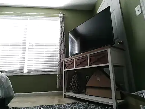 Snapshot of SashaSC3 chatting on 02.17.25 SashaSC3 online show from 02.17.25