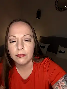 Snapshot of SashaSC3 chatting on 03.04.25 SashaSC3 online show from 03.04.25