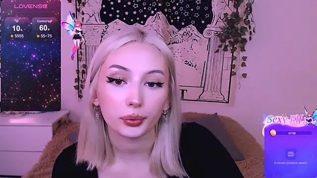 Snapshot of beauty_blonde chatting on 02.14.25 beauty blonde online show from 02.14.25