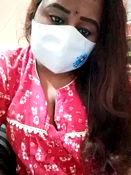 Snapshot of dolly_telugu01 chatting on 03.19.25 dolly telugu01 online show from 03.19.25